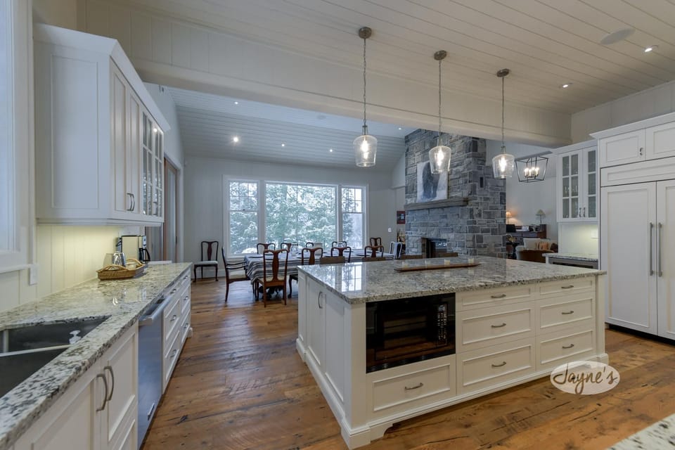 Kitchen Island with Microwave
