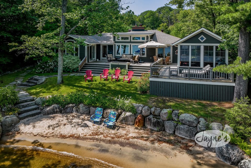 Happiness Blooms - Lake Side