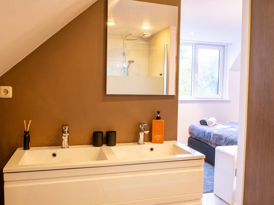 Farm Stay Near Bronkhorst House in Gelderland, Netherlands