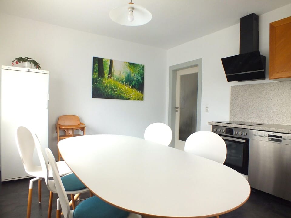 House | Private kitchen | Highchair