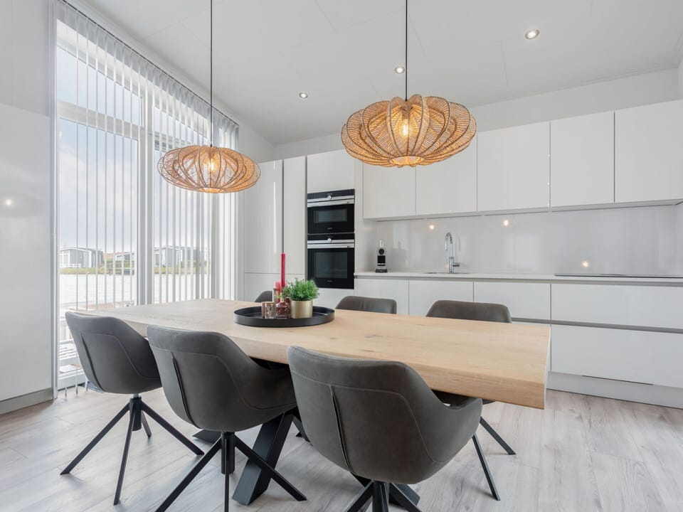 House | Dining