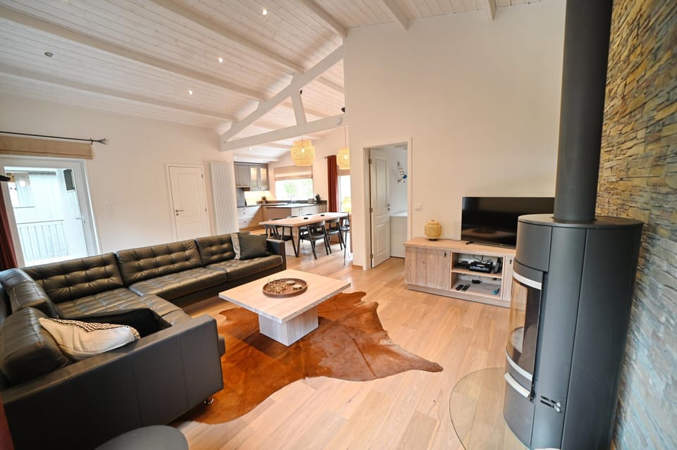 House | Living room