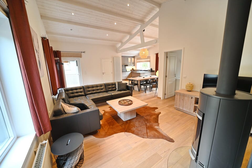 House | Living room