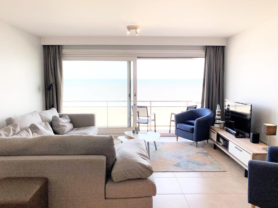 Apartment | Living room