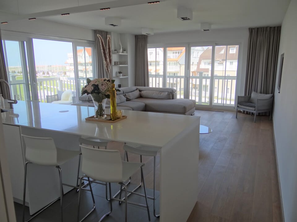 Apartment | Living area