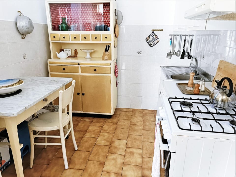 House | Private kitchen