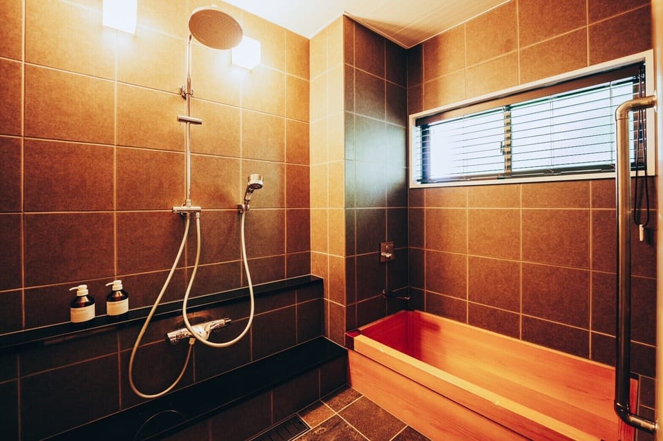 Luxury Villa, Ocean View | Bathroom | Deep soaking tub, rainfall showerhead, hair dryer, towels