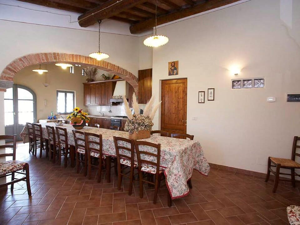 House | Dining