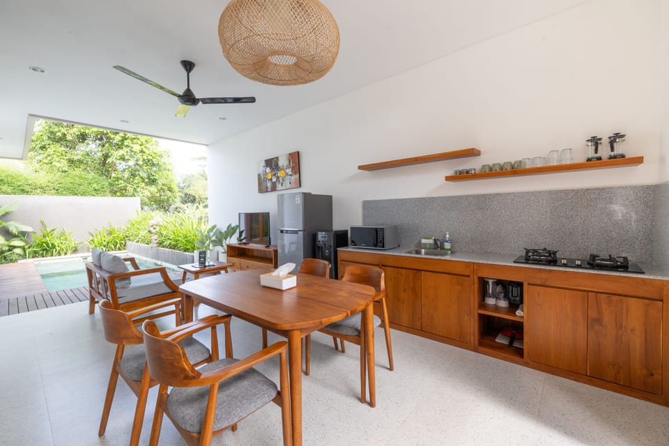 Private kitchenette