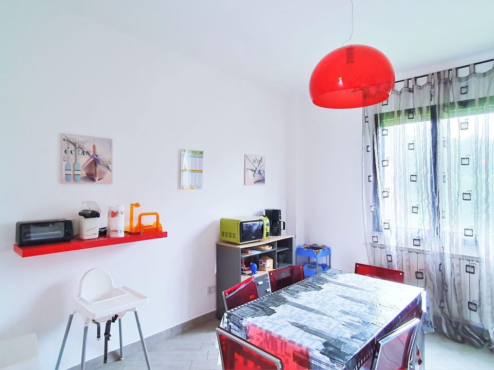House | Dining