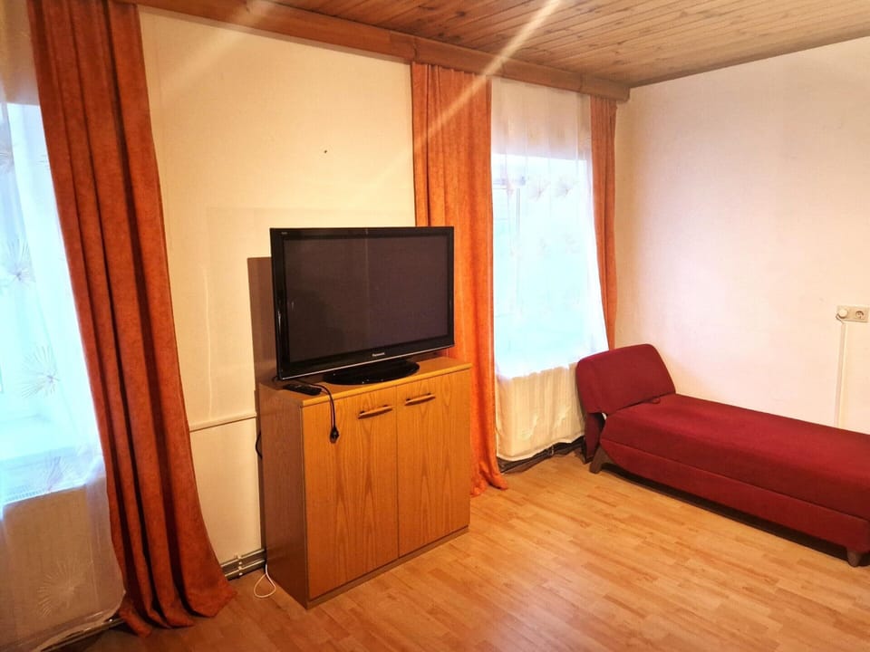 Apartment | 4 bedrooms, bed sheets