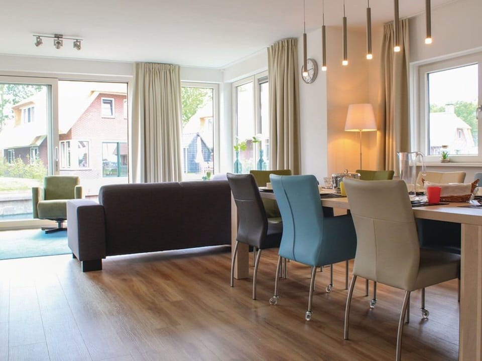 House | Dining