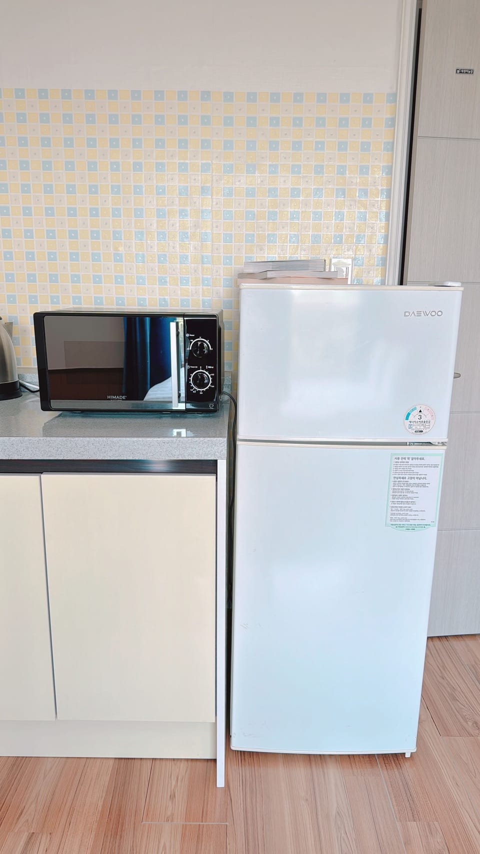 Basic Room, Multiple Beds, Kitchenette, Garden View | Mini-refrigerator