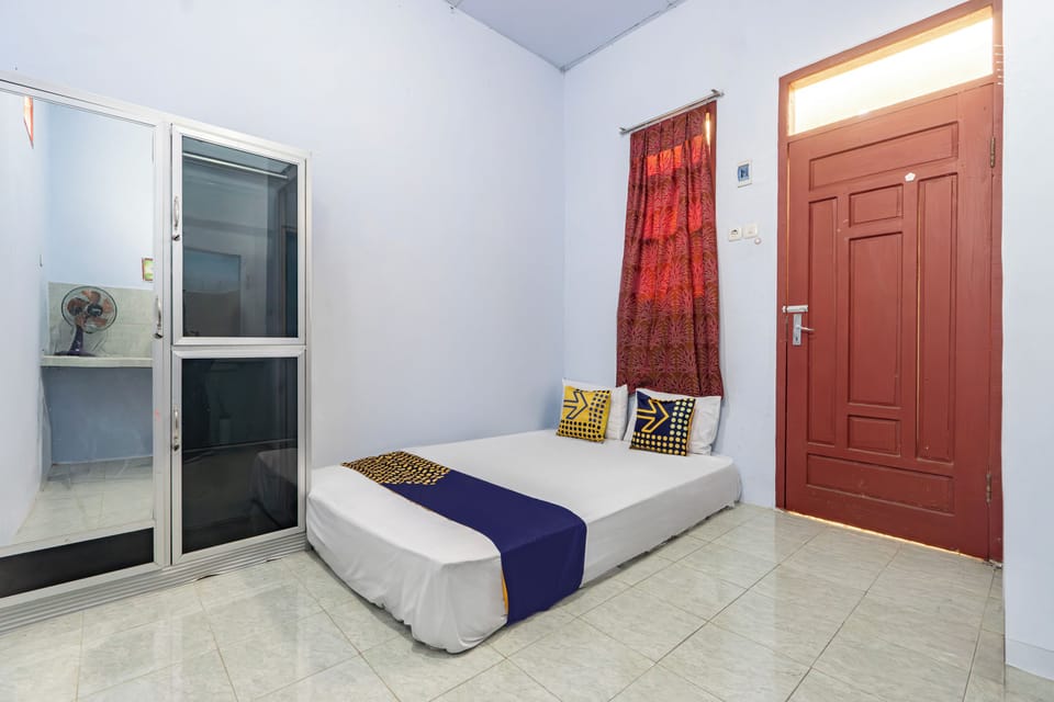 Economy Double Room | Free WiFi, bed sheets