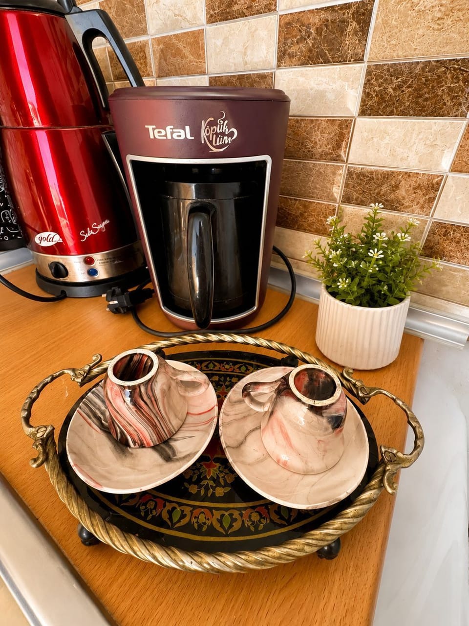 Apartment, Sea View | Coffee and/or coffee maker