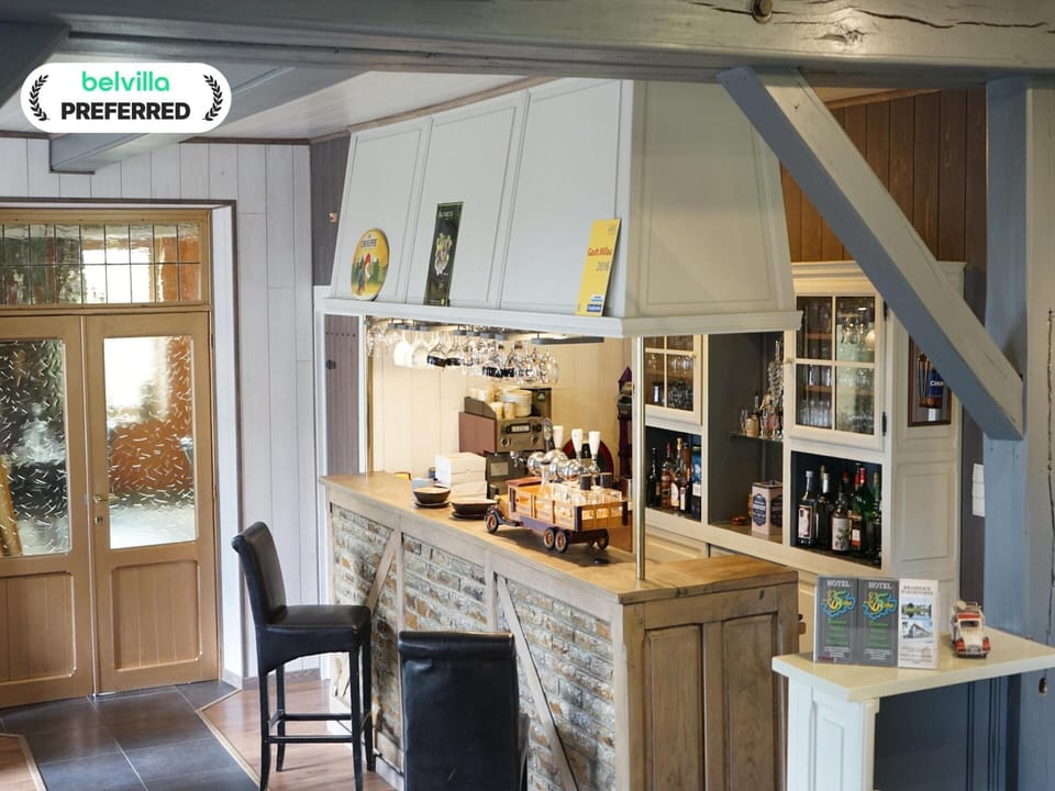 House | Private kitchen | Fridge, electric kettle, toaster