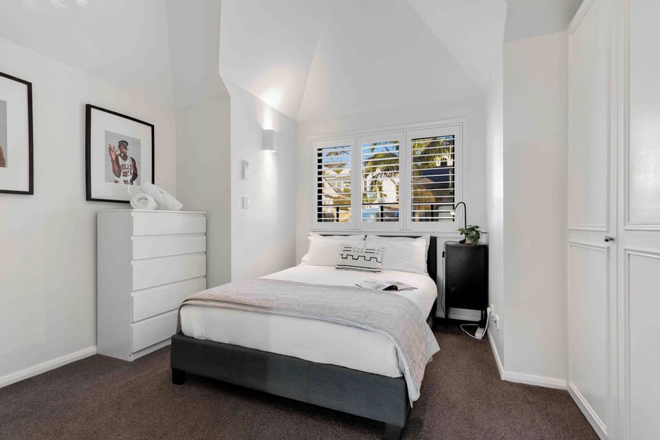 Second Bedroom Photo 3