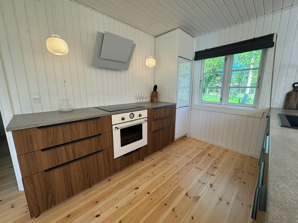 House, 3 Bedrooms, Garden View | Private kitchen