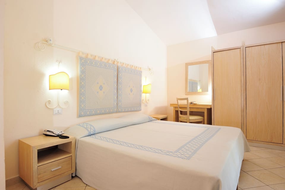 Classic Room | 1 bedroom, cribs (surcharge), bed sheets