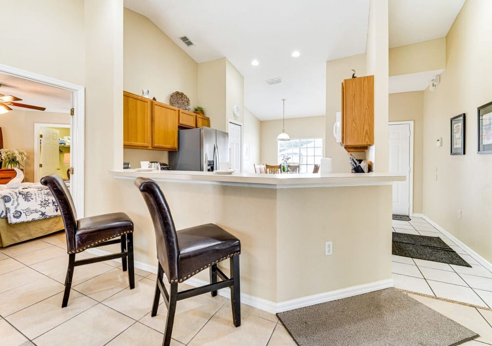 breakfast bar