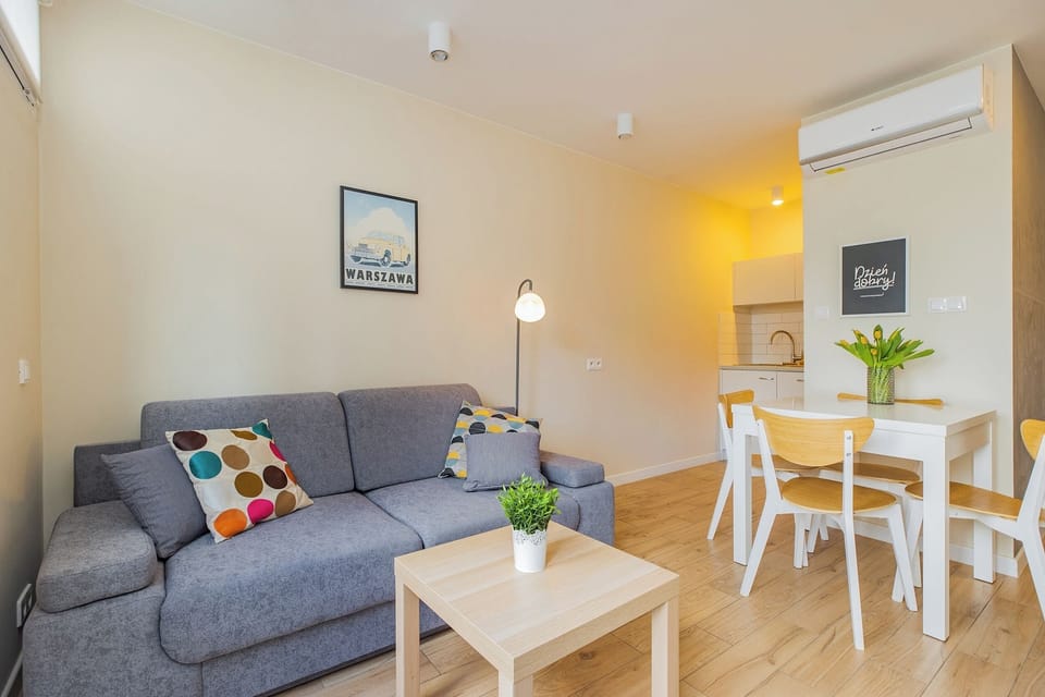 City Apartment | 1 bedroom, iron/ironing board, free WiFi