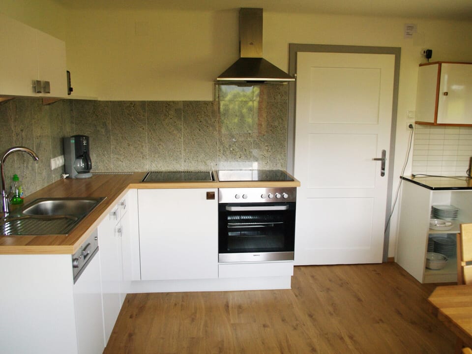 House | Private kitchen | Electric kettle, highchair