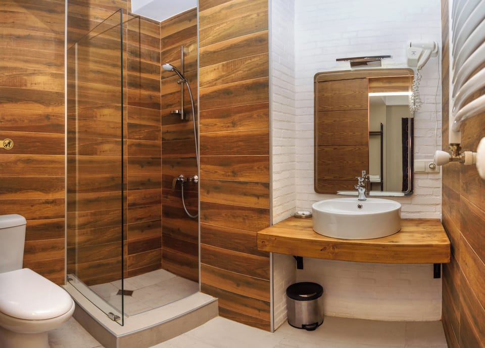 Superior Double Room | Hypo-allergenic bedding, desk, laptop workspace, soundproofing