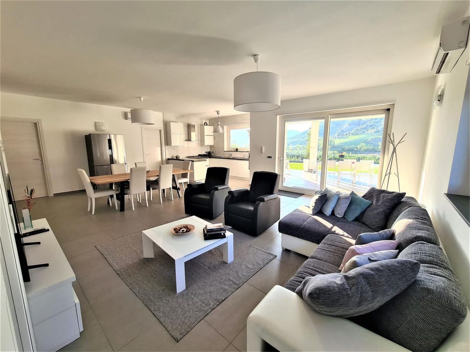 House | Living area
