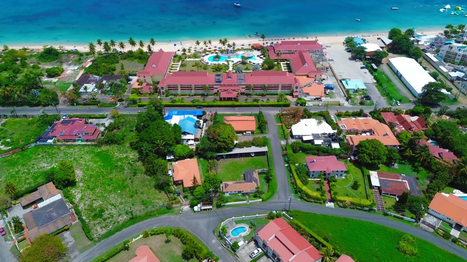 Accurate representation of how close we are to the beach (Bottom House)