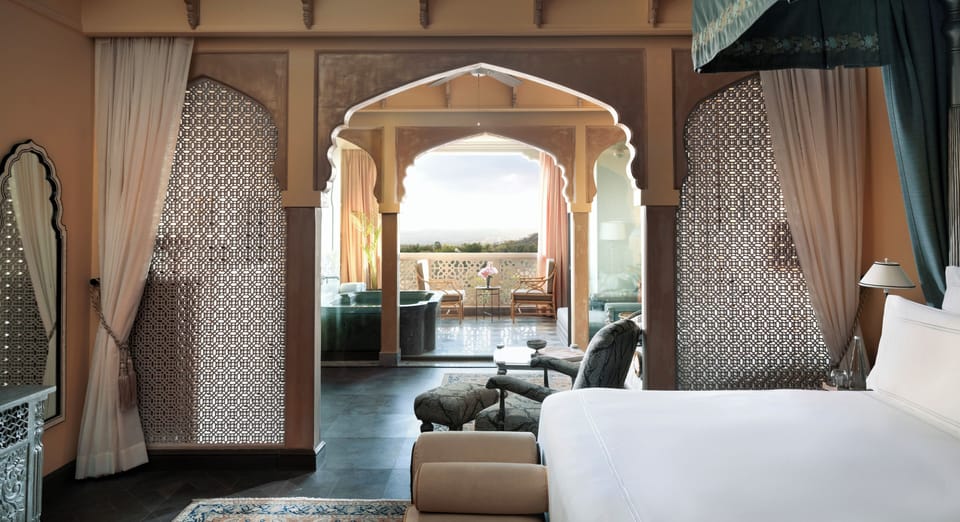 Junior Suite, King Bed with Balcony | Premium bedding, memory foam beds, minibar, in-room safe