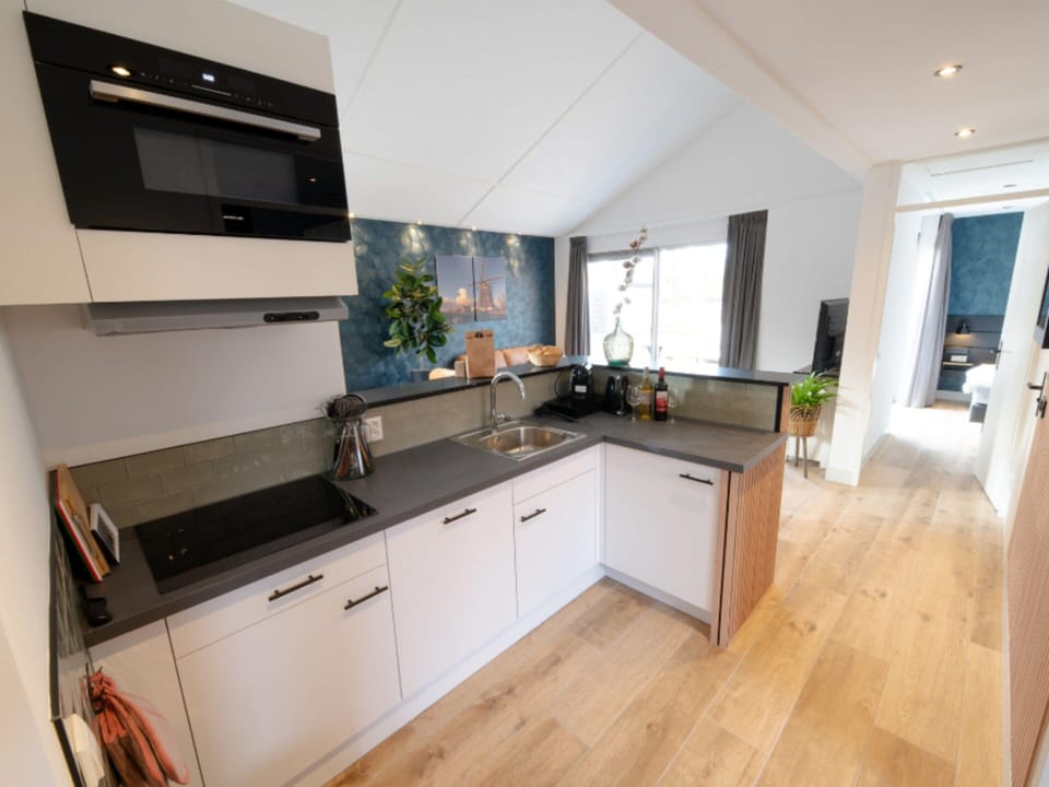 House | Private kitchen | Electric kettle