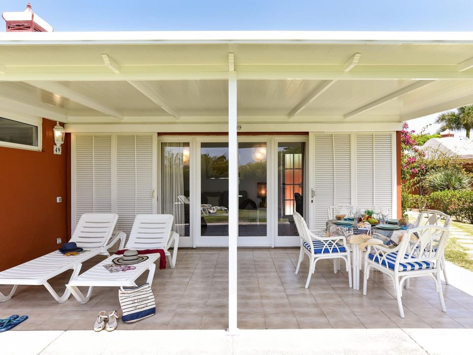 Bungalow | Dining