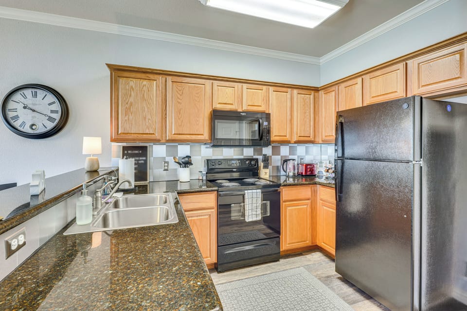 Kitchen | Dishwasher | Keurig Coffee Maker | 1st Floor