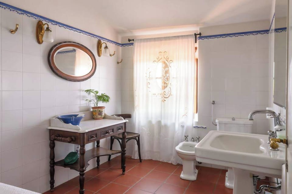 Panoramic Quadruple Room, Valley View | Bathroom | Bidet
