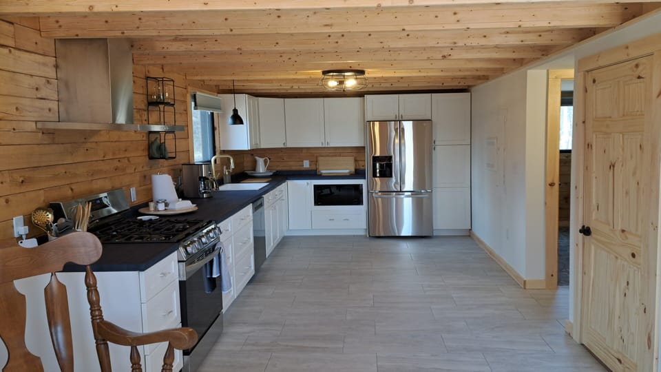 Large Barrier Free Kitchen