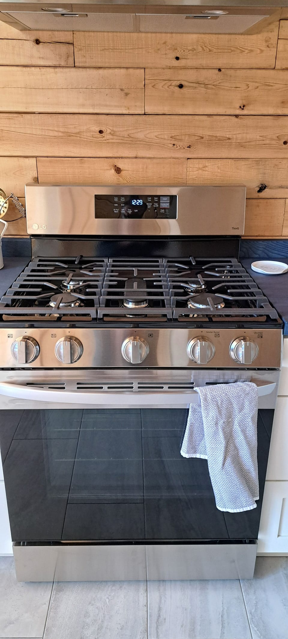 Kitchen - Gas Range