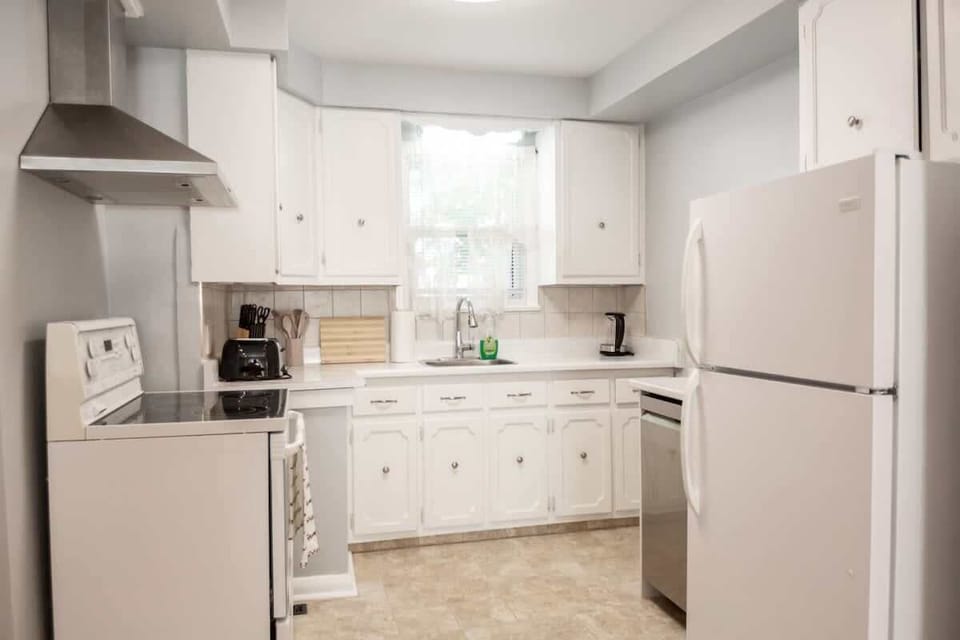 Fully-Equipped Kitchen for Your Culinary Delights