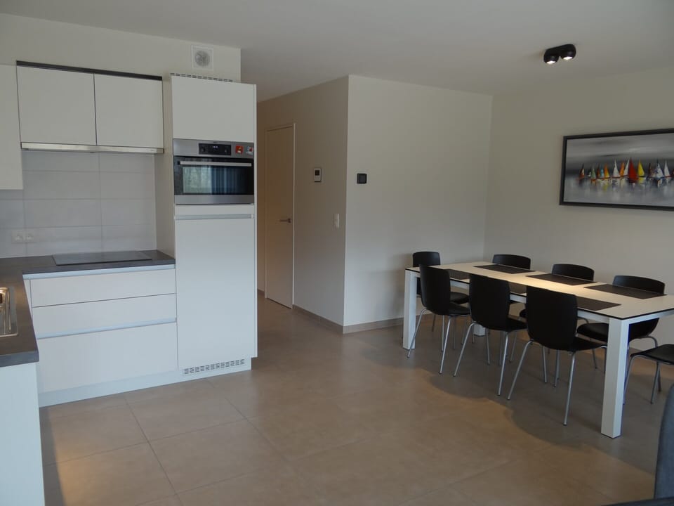 Apartment | Dining