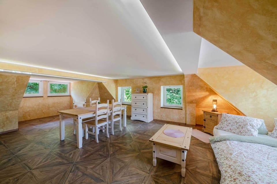 Deluxe Double Room | Free WiFi