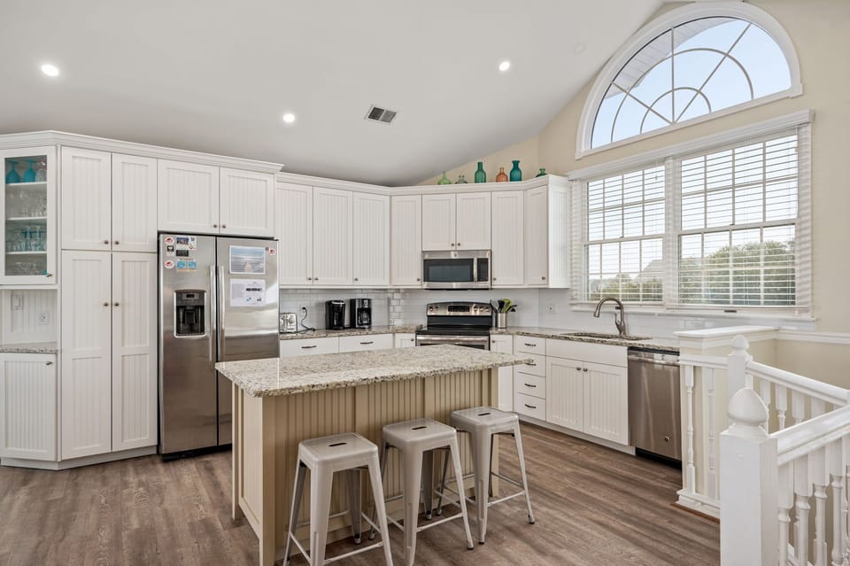 WH480: The Good Stuff | TL Kitchen Area- Island Seating for 3