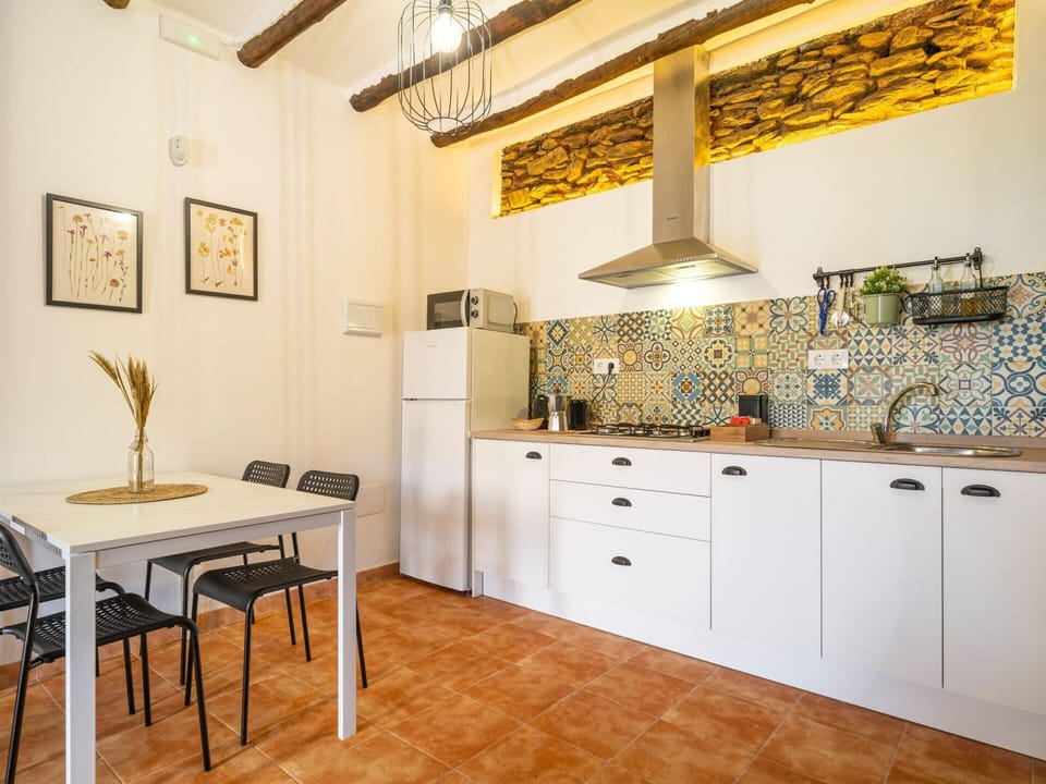 Cottage | Private kitchen | Highchair
