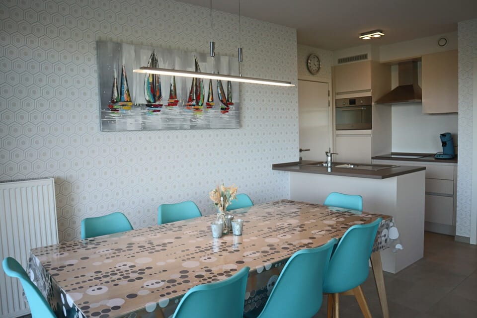 Apartment | Dining