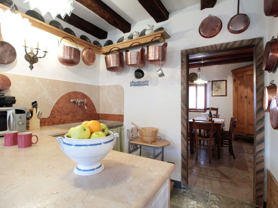 House | Dining