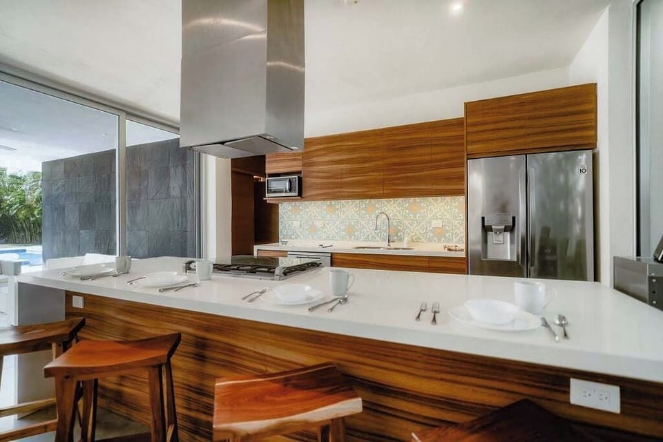 "Choosing the chef service was one of our best decisions. The chefs were amazing & met all our needs, even with our food allergies...The excellent service & dedication of the staff, from cleaners to chefs, made our stay memorable." - Past Guest 2024 