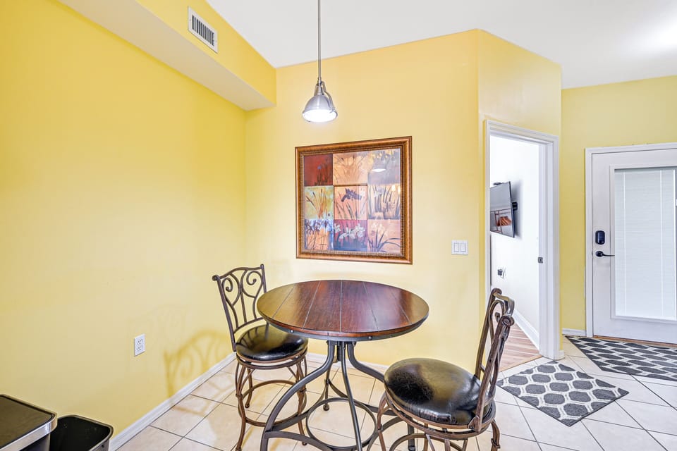 Breakfast Nook