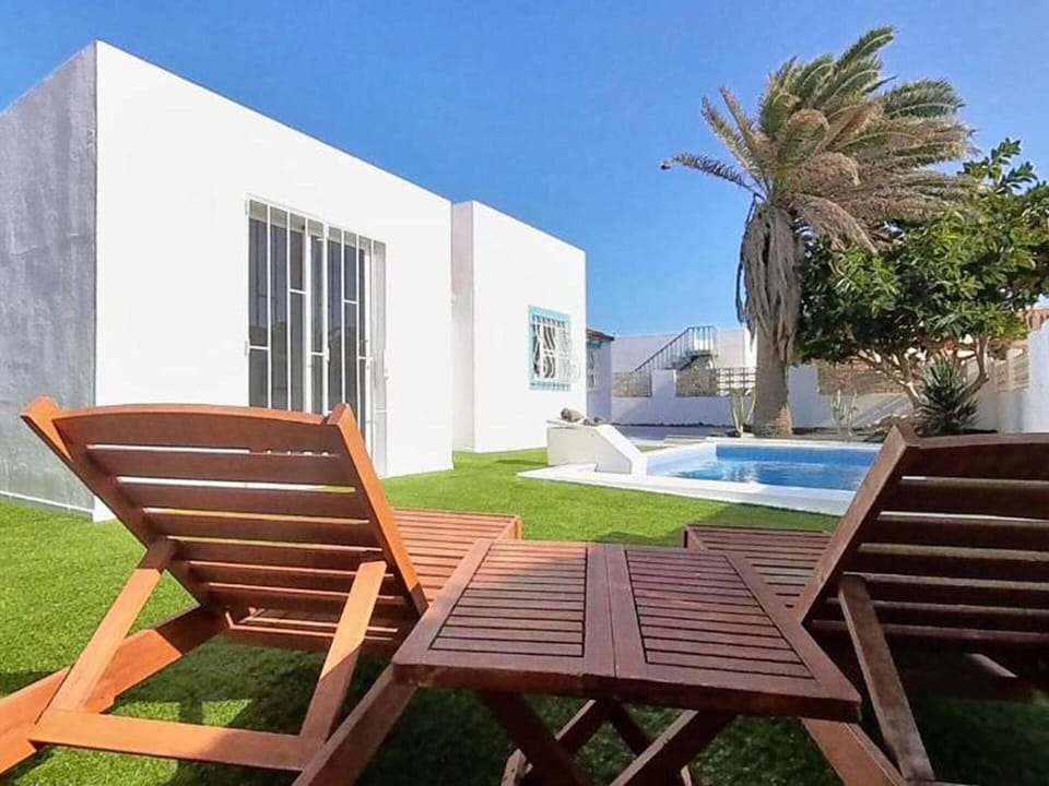 Villa | Exterior