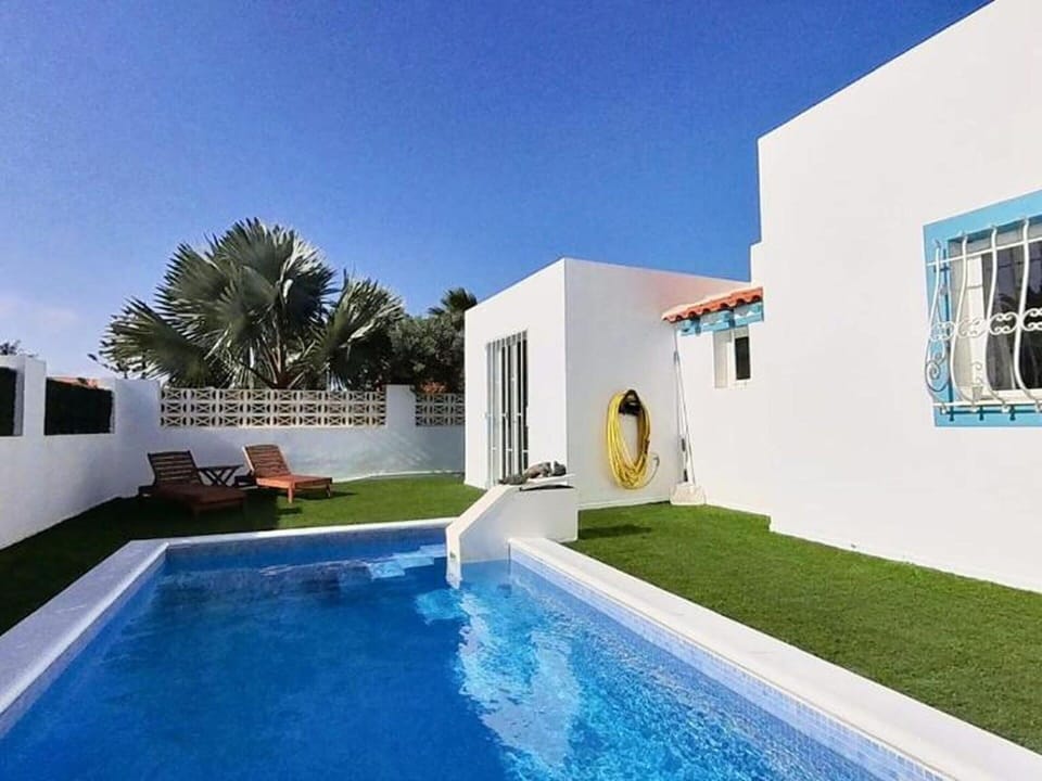 Villa | Pool | Indoor pool, outdoor pool