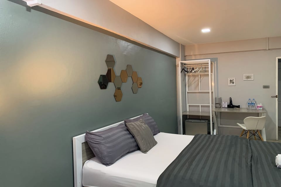 Superior Room | Desk, free WiFi, bed sheets