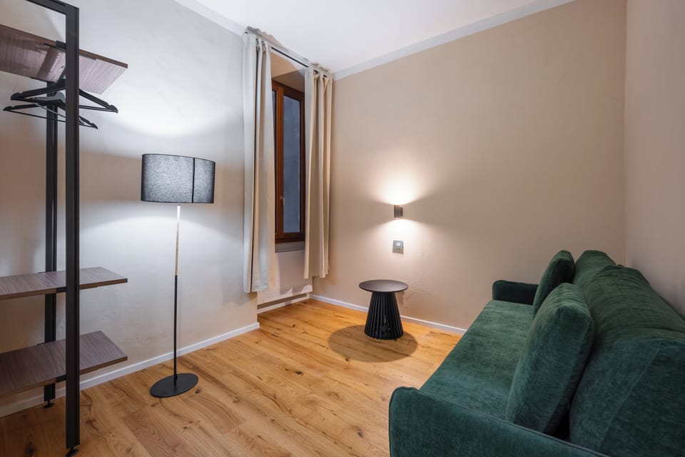 Suite, City View | In-room safe, desk, soundproofing, free WiFi