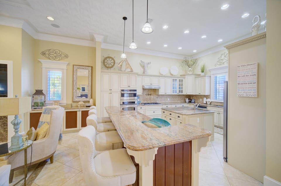 2nd Floor - Dining & Kitchen